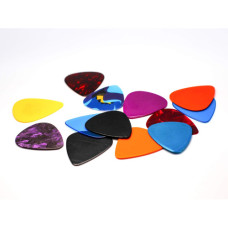 CHARD GUITAR PLECTRUM EACH 600P